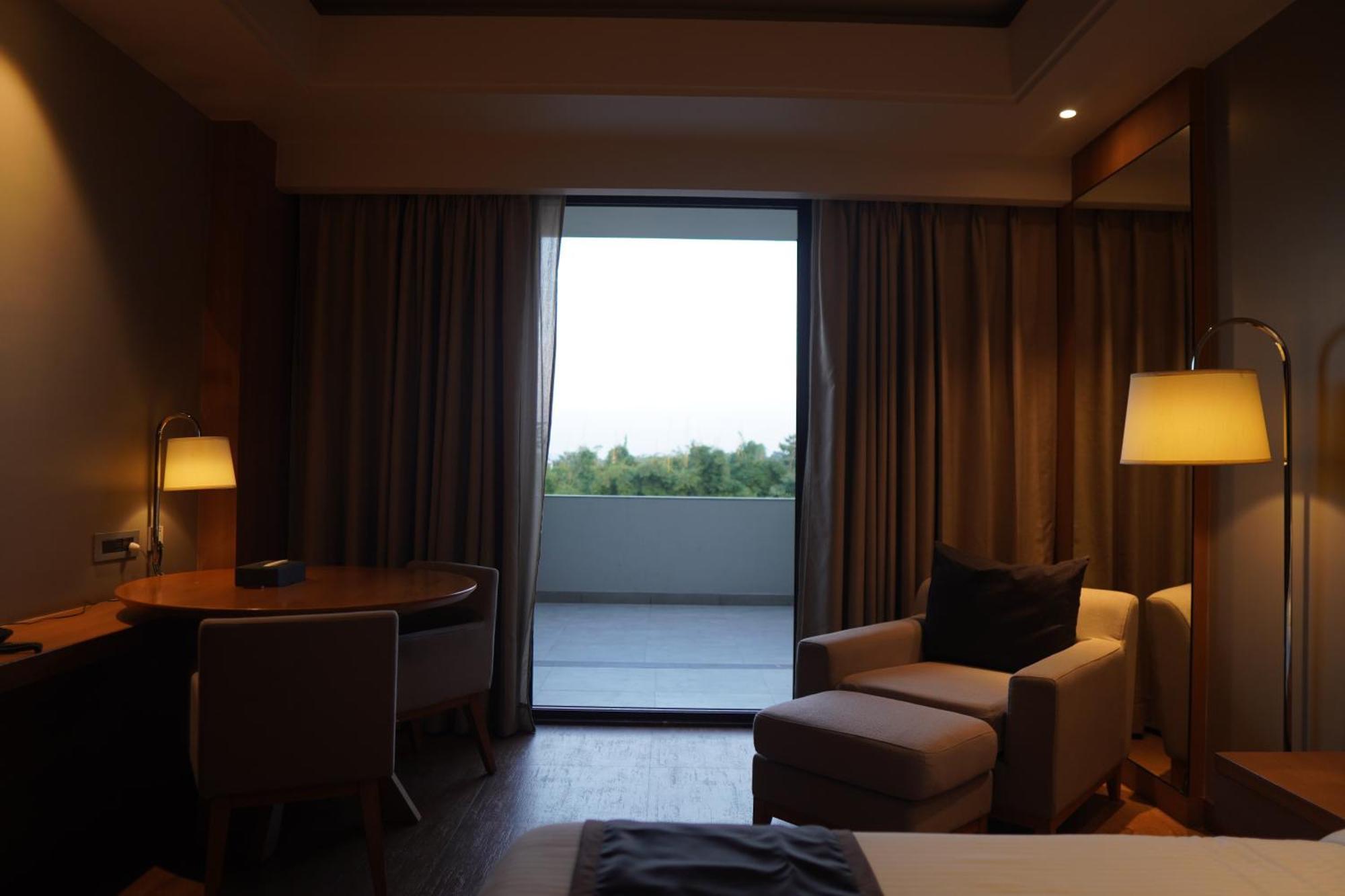 Kiranshree Grand Hotell Guwahati Eksteriør bilde