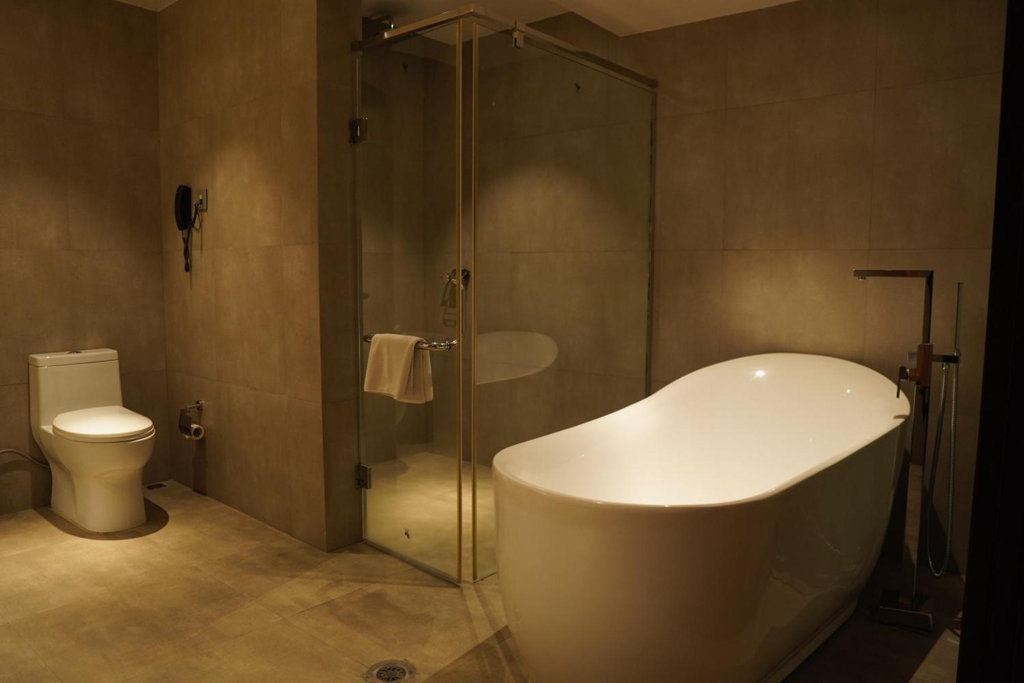 Kiranshree Grand Hotell Guwahati Eksteriør bilde