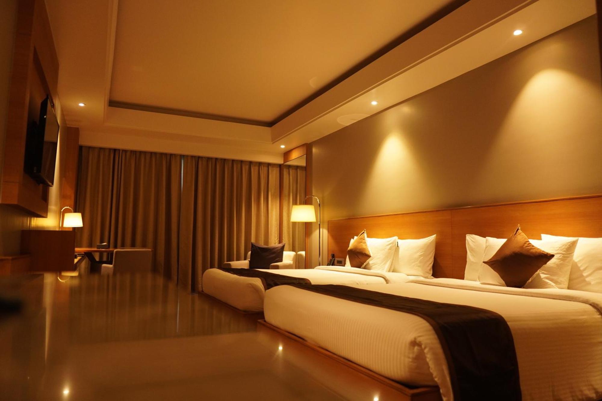 Kiranshree Grand Hotell Guwahati Eksteriør bilde