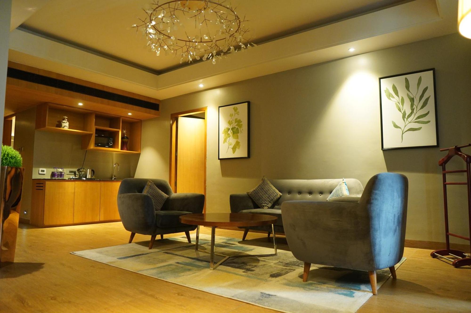 Kiranshree Grand Hotell Guwahati Eksteriør bilde