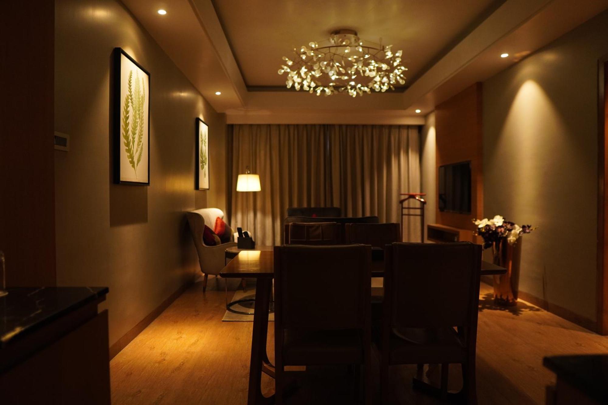Kiranshree Grand Hotell Guwahati Eksteriør bilde